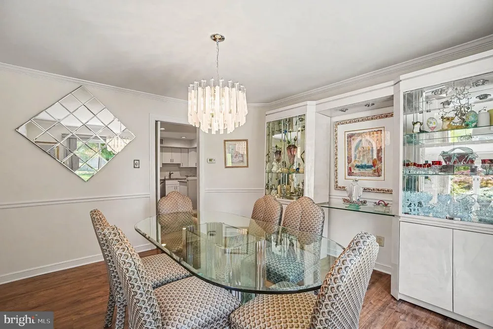 944 Hedgerow Ct, Blue Bell, PA 19422