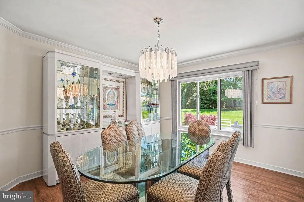 944 Hedgerow Ct, Blue Bell, PA 19422