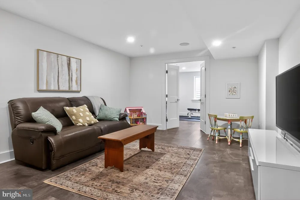 111 Ellershaw Court, MD 21401