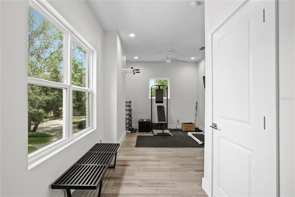 3107 W Watrous Ave, Tampa, FL 33629