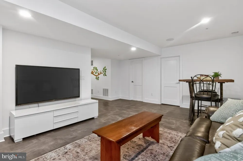 111 Ellershaw Court, MD 21401