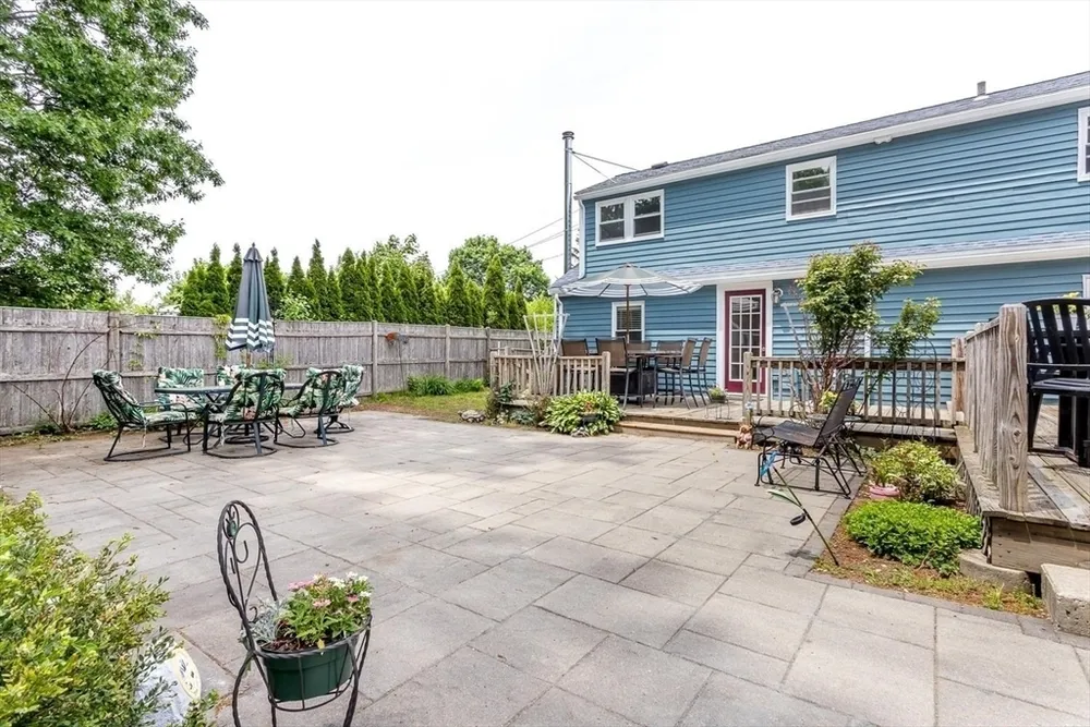 10 Cedarcrest Rd, Canton, MA 02021