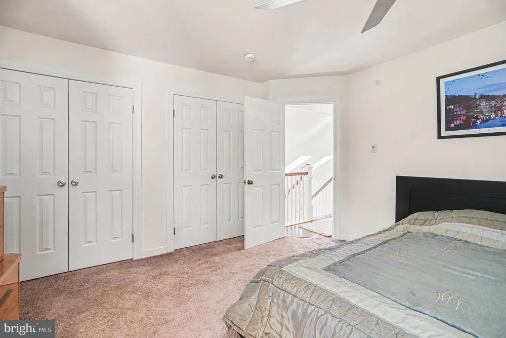 944 Hedgerow Ct, Blue Bell, PA 19422