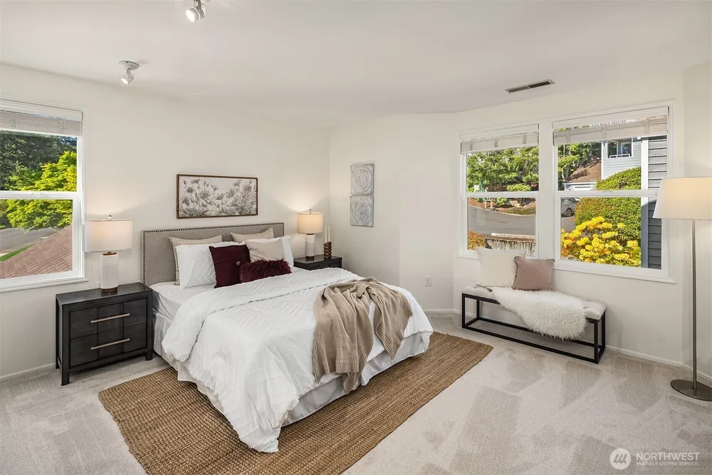 4125 221st Pl SE, Issaquah, WA 98029