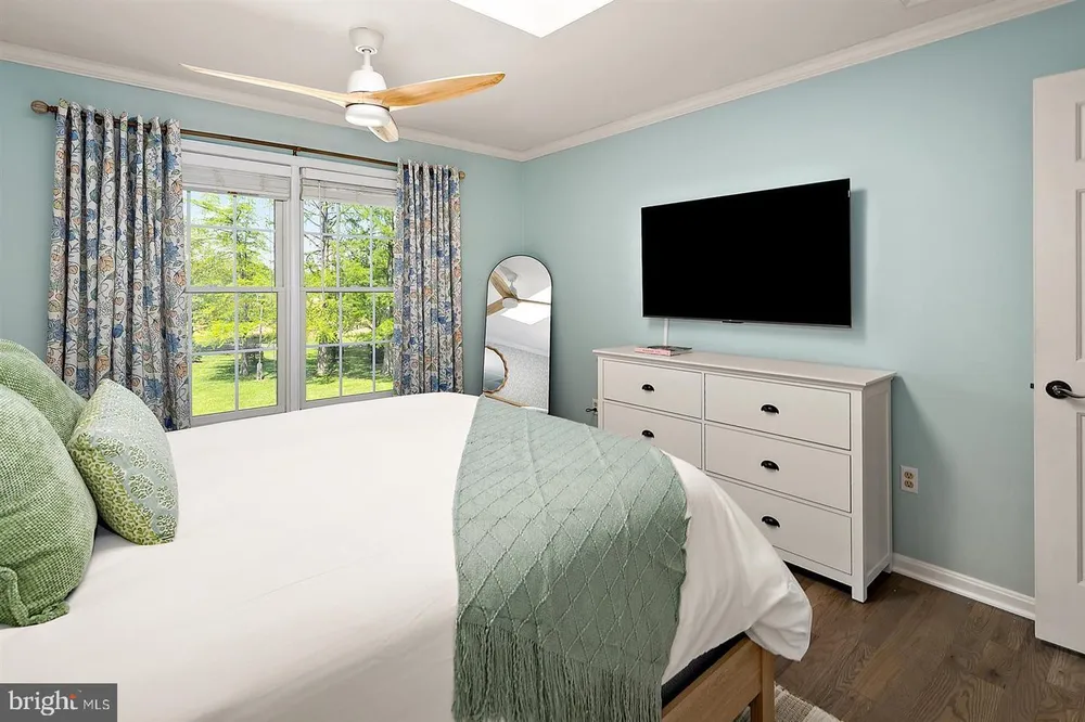 162 Kirwans Landing Ln, Chester, MD 21619
