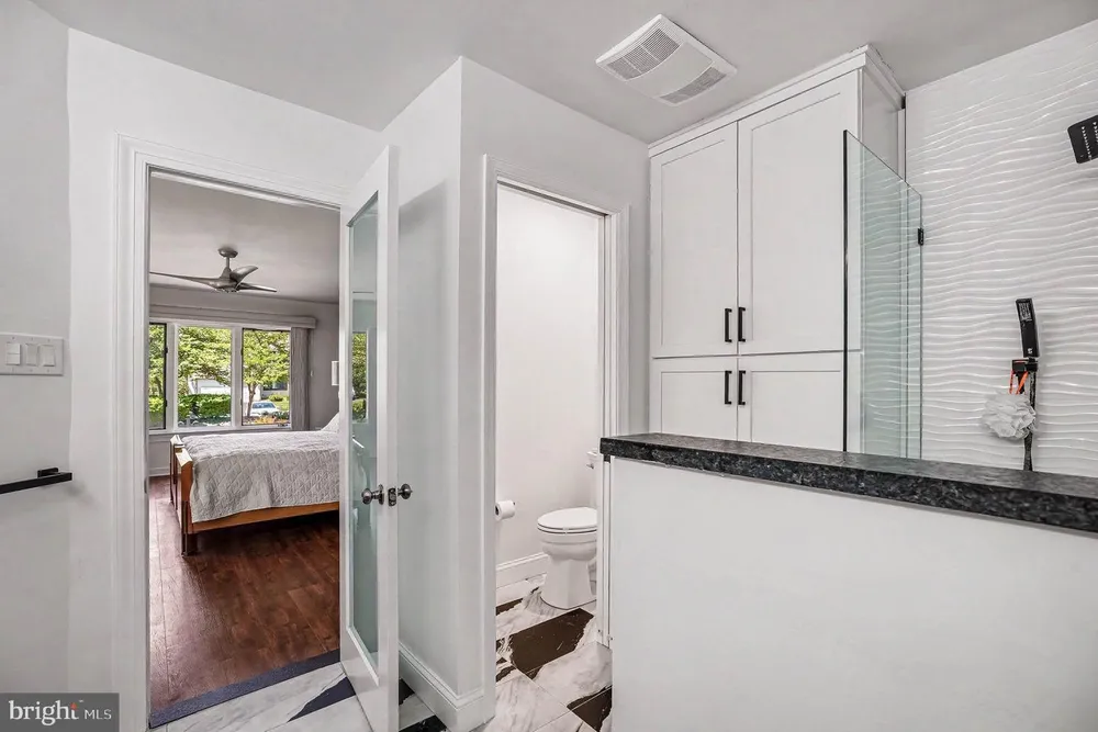 944 Hedgerow Ct, Blue Bell, PA 19422