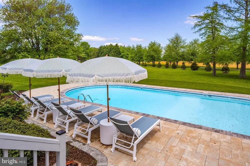 162 Kirwans Landing Ln, Chester, MD 21619