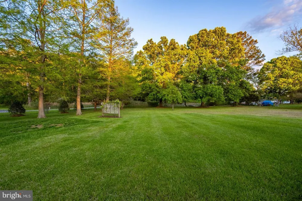 162 Kirwans Landing Ln, Chester, MD 21619