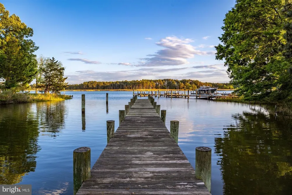 162 Kirwans Landing Ln, Chester, MD 21619