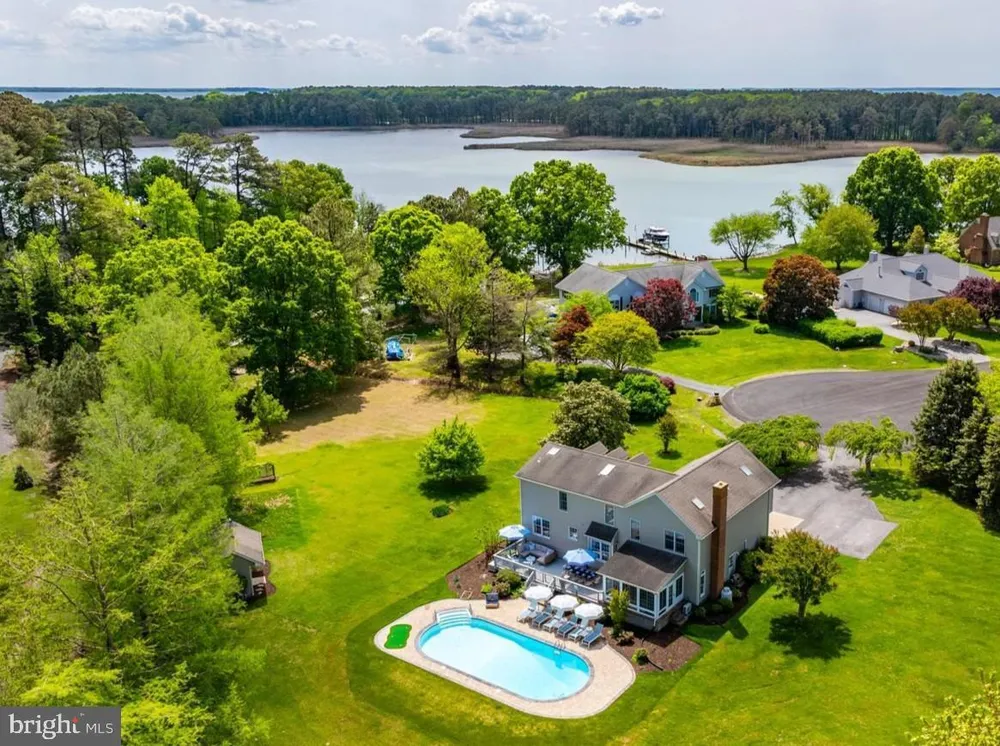162 Kirwans Landing Ln, Chester, MD 21619