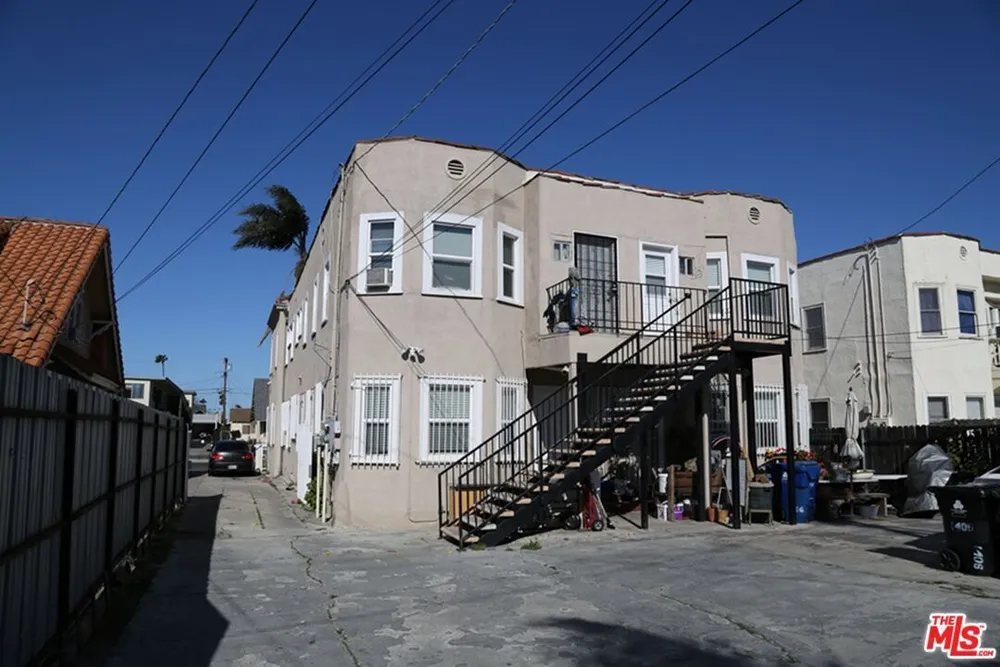 1406 2nd Ave, Mid-City, CA 90019