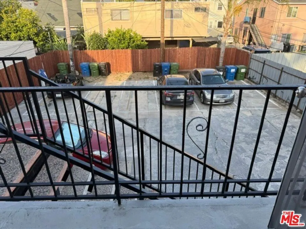 1406 2nd Ave, Mid-City, CA 90019