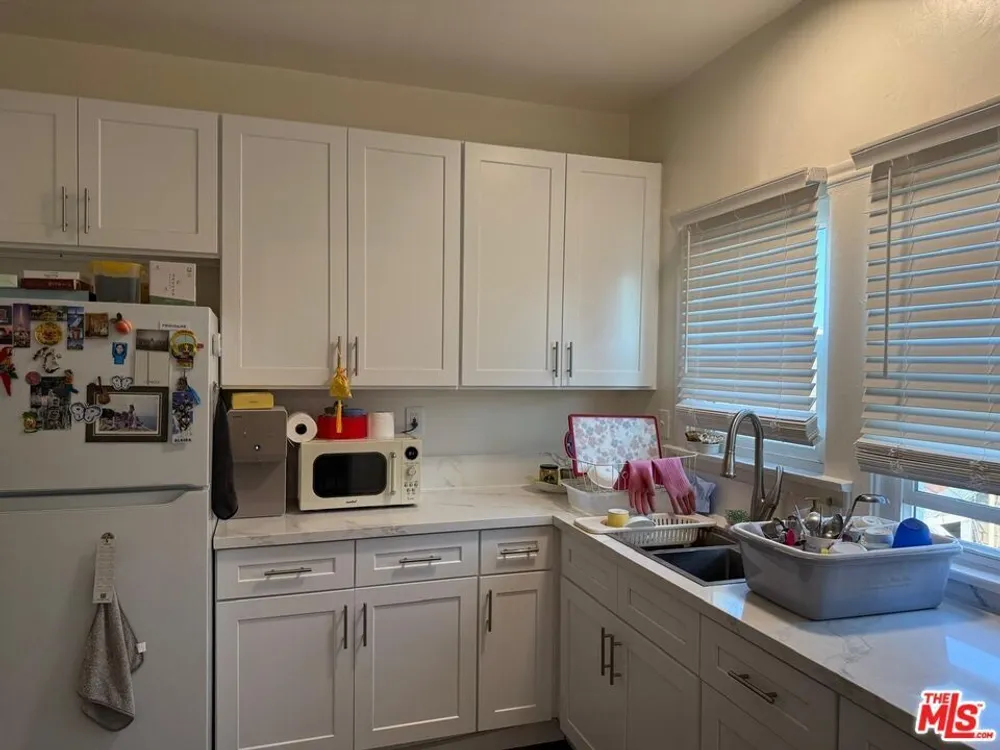 1406 2nd Ave, Mid-City, CA 90019