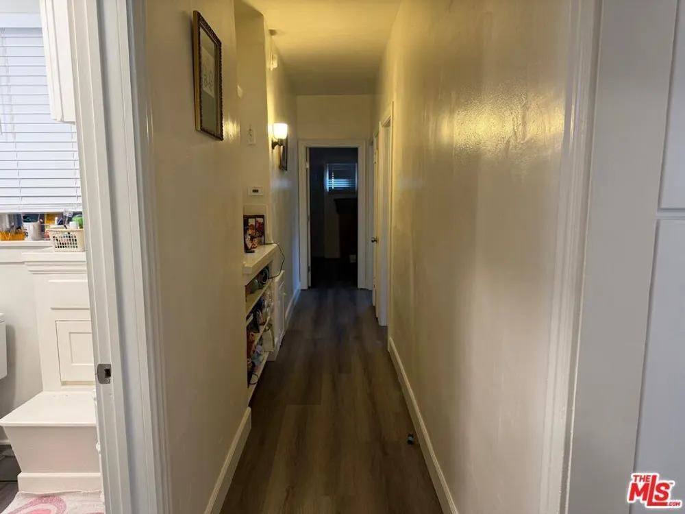 1406 2nd Ave, Mid-City, CA 90019