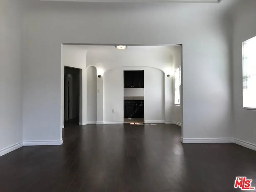 1406 2nd Ave, Mid-City, CA 90019