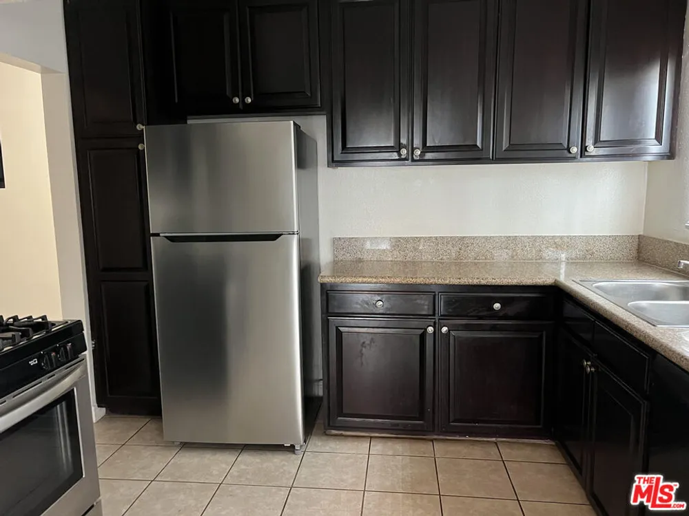 1406 2nd Ave, Mid-City, CA 90019