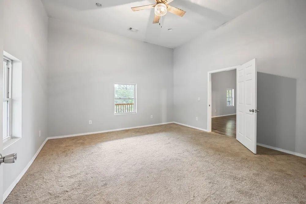 2113 Summerville Rd, Phenix City, AL 36867