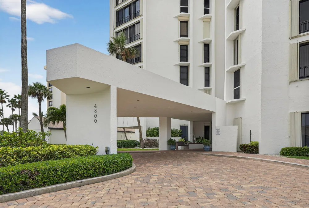 2400 S Ocean Dr, Fort Pierce, FL 34949