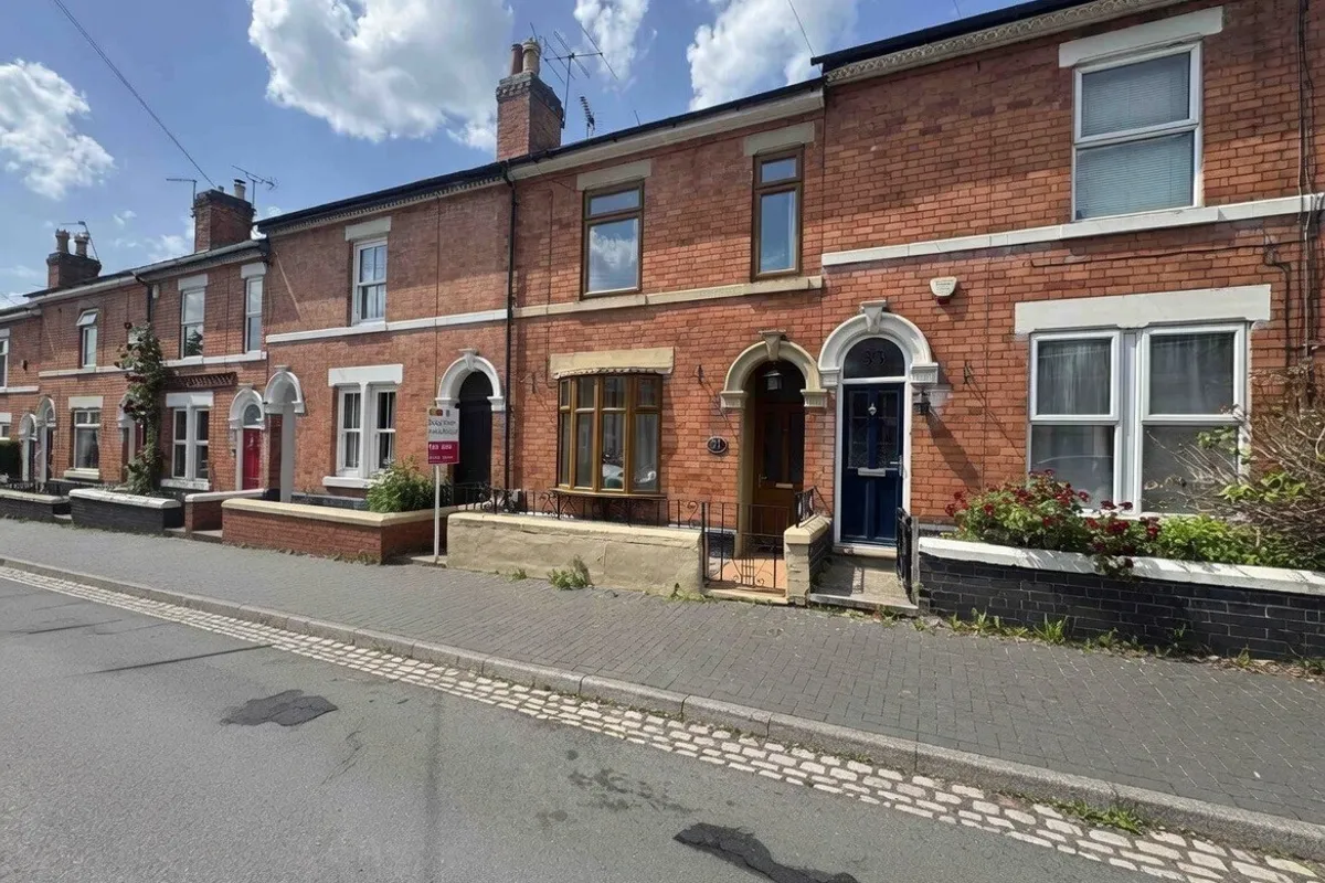 West Avenue, Derby