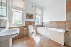 Highfield Road, Hertford, SG13 photo 16