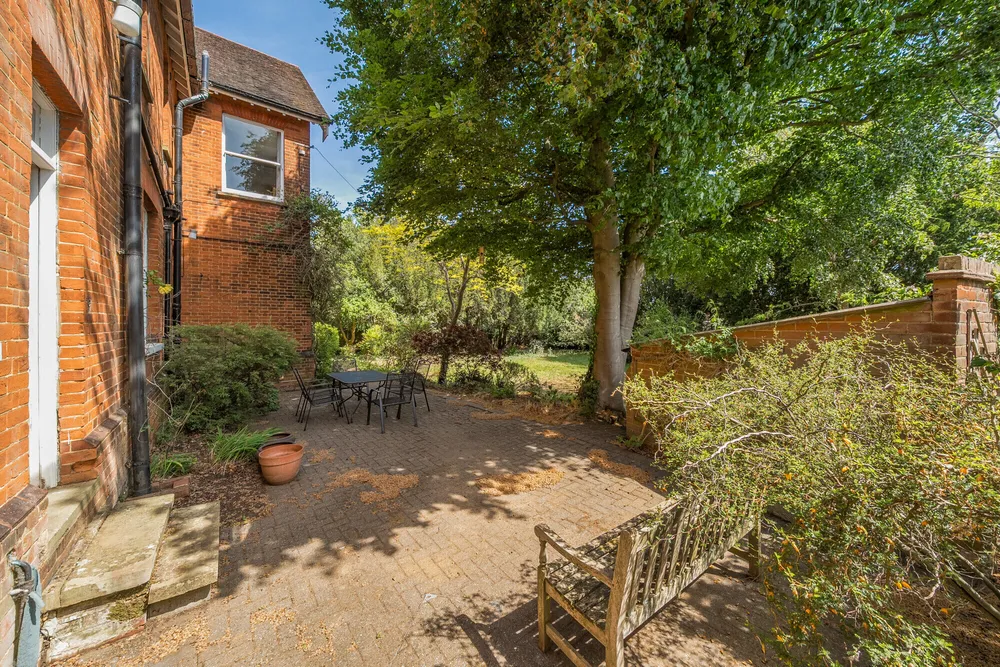 Highfield Road, Hertford, SG13