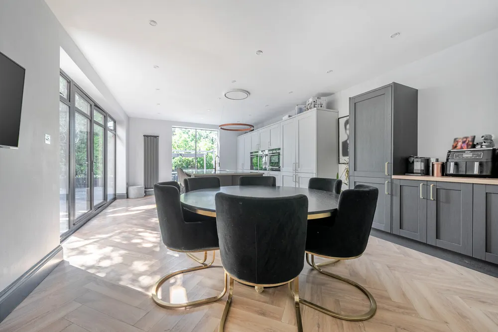 Richmond Road, New Barnet, EN5