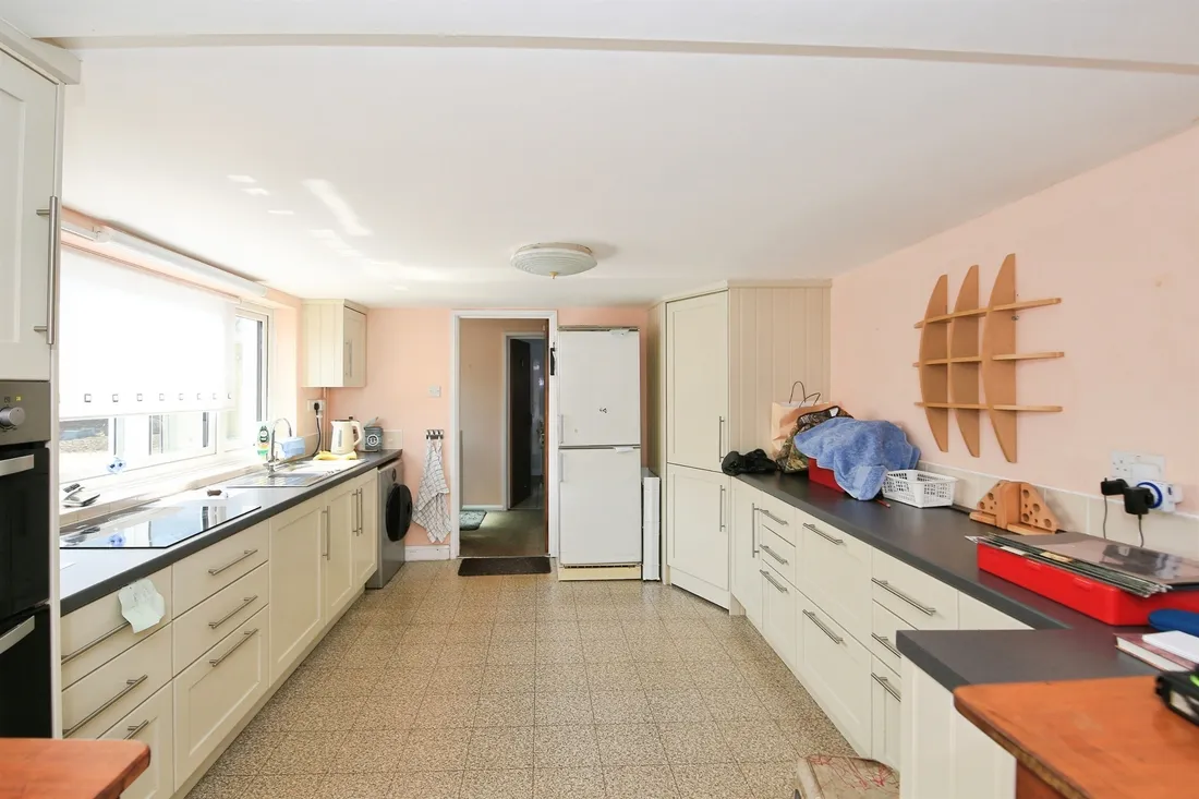 Property photo 12