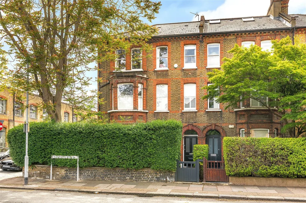 Alexandra Avenue, London, SW11