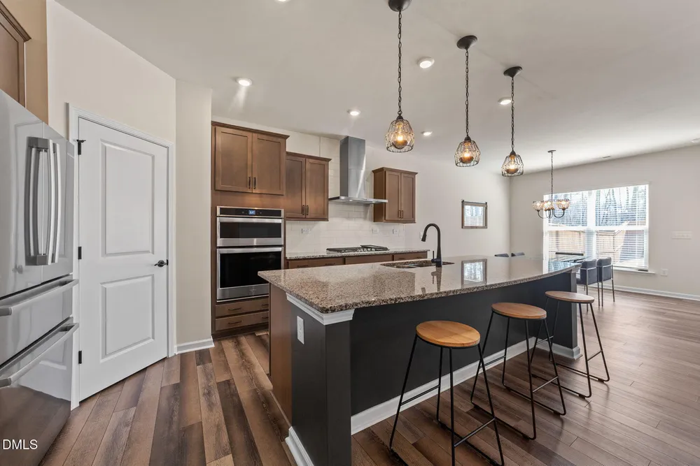 3735 Autumn Creek Dr, Fuquay-Varina, NC 27526
