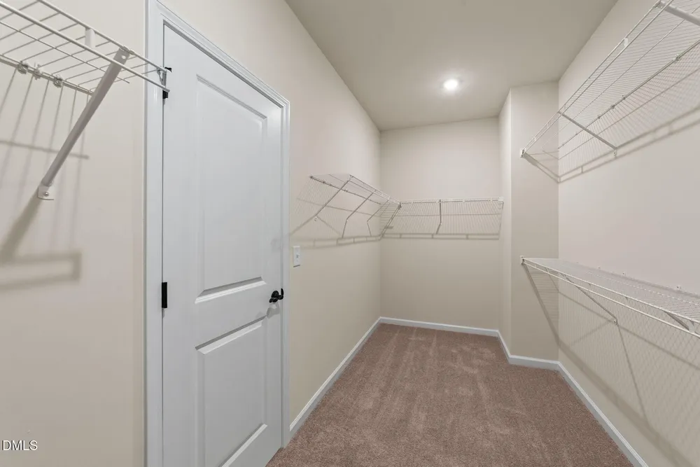 3735 Autumn Creek Dr, Fuquay-Varina, NC 27526