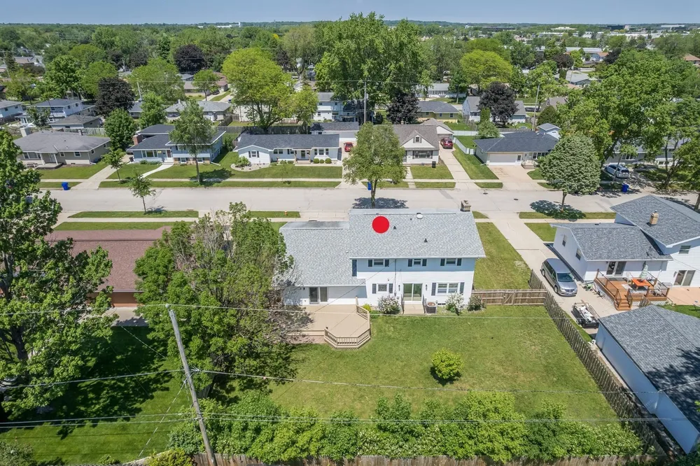 1805 E Marquette St, Appleton, WI 54911