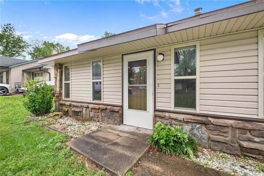 N Century Dr, Rogers, AR 72756