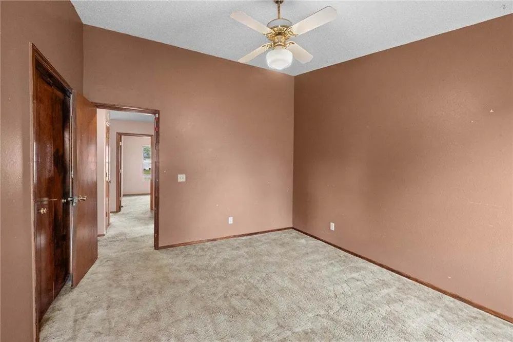 N Century Dr, Rogers, AR 72756