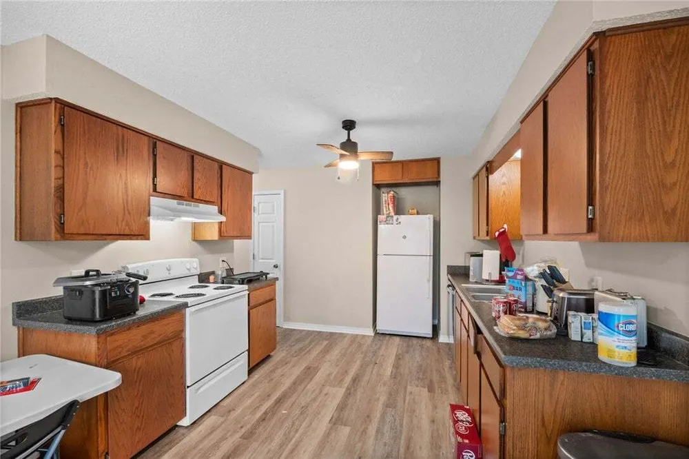 N Century Dr, Rogers, AR 72756