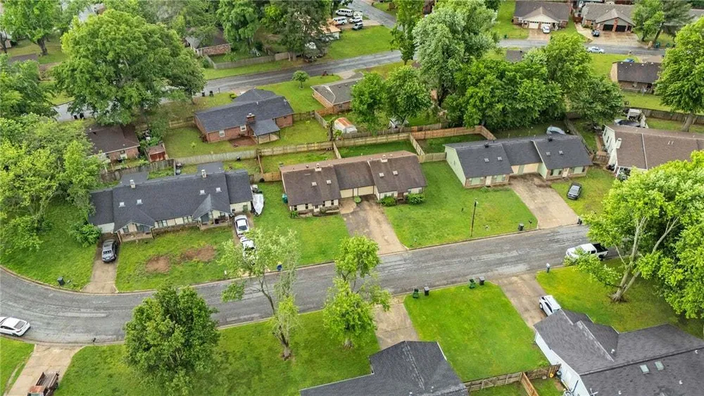 N Century Dr, Rogers, AR 72756