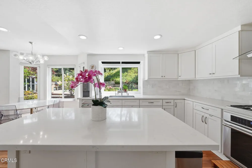 3180 Dragonfly St, Glendale, CA 91206