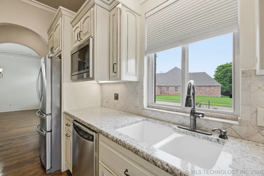 10906 S 77th East Ave, Tulsa, OK 74133
