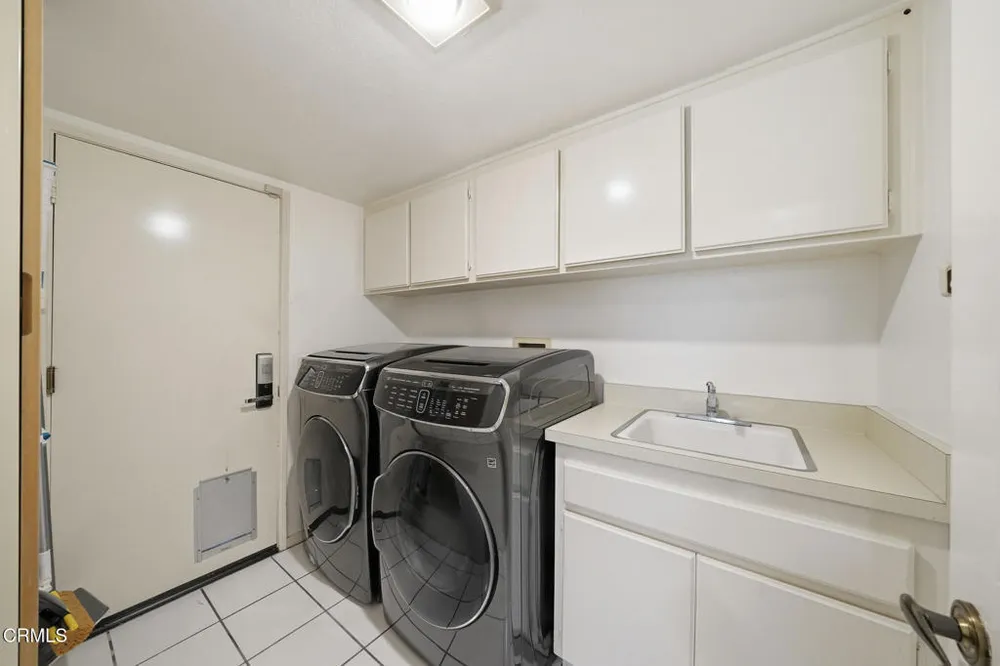 3180 Dragonfly St, Glendale, CA 91206