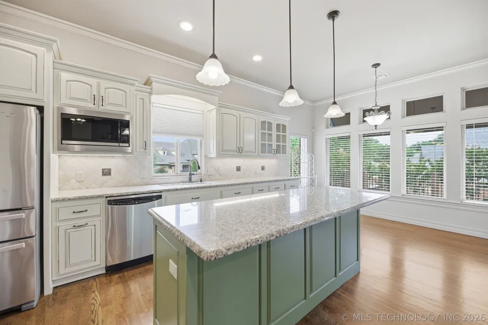 10906 S 77th East Ave, Tulsa, OK 74133