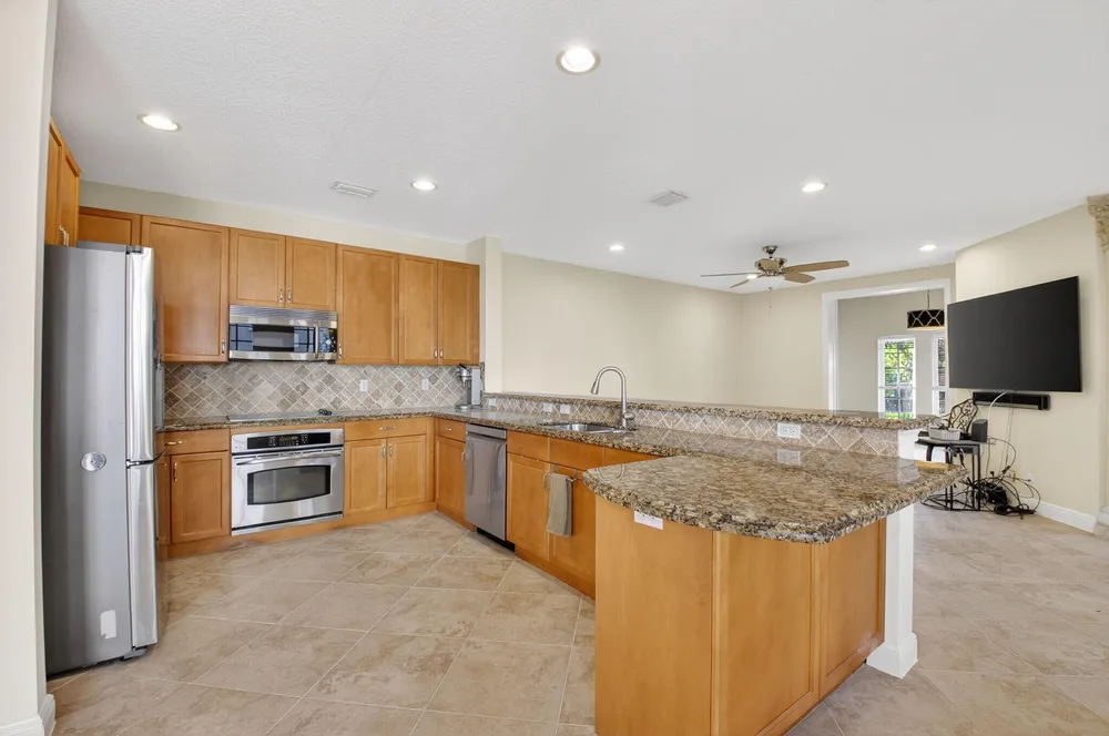 1617 Estuary Way, Delray Beach, FL 33483