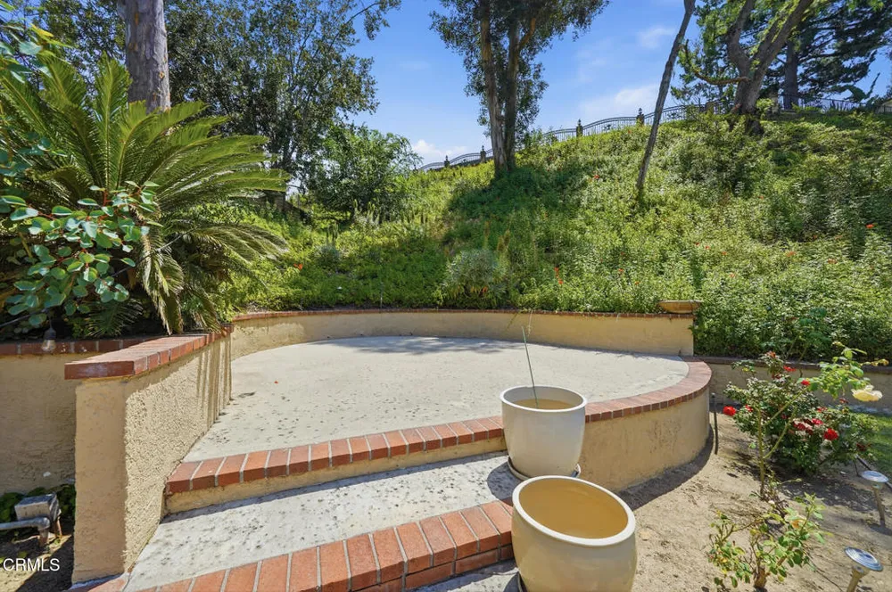 3180 Dragonfly St, Glendale, CA 91206