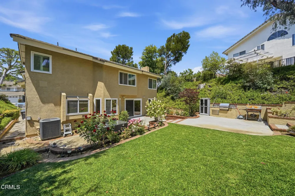 3180 Dragonfly St, Glendale, CA 91206
