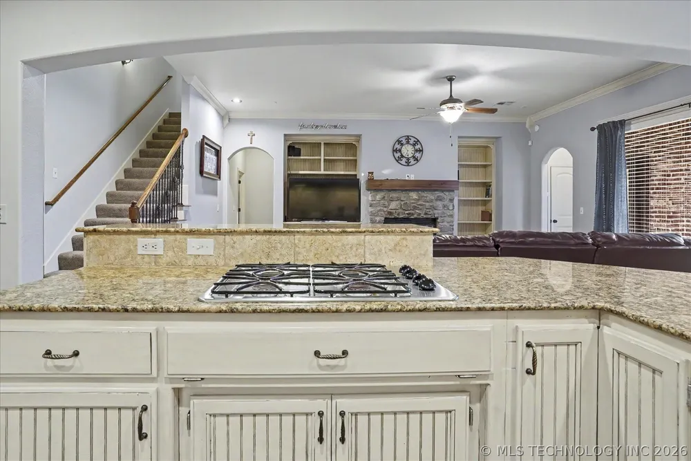 17005 E 48th St, Tulsa, OK 74134