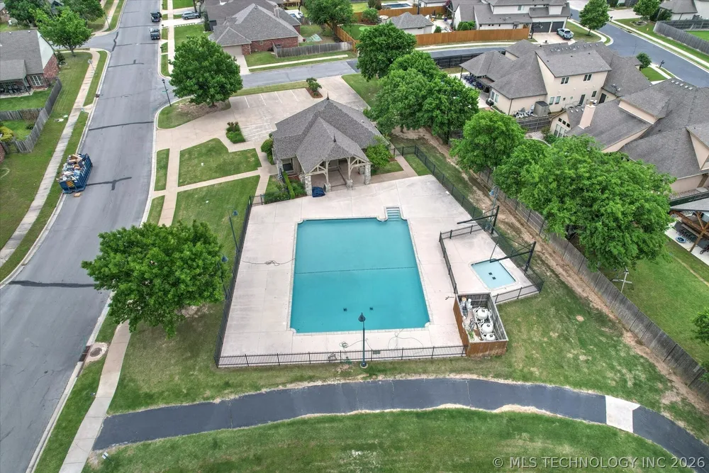 17005 E 48th St, Tulsa, OK 74134