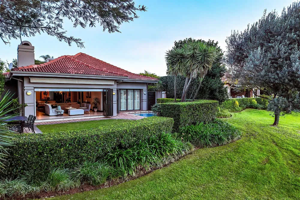 Video tour for South Africa, North West, Pecanwood Estate