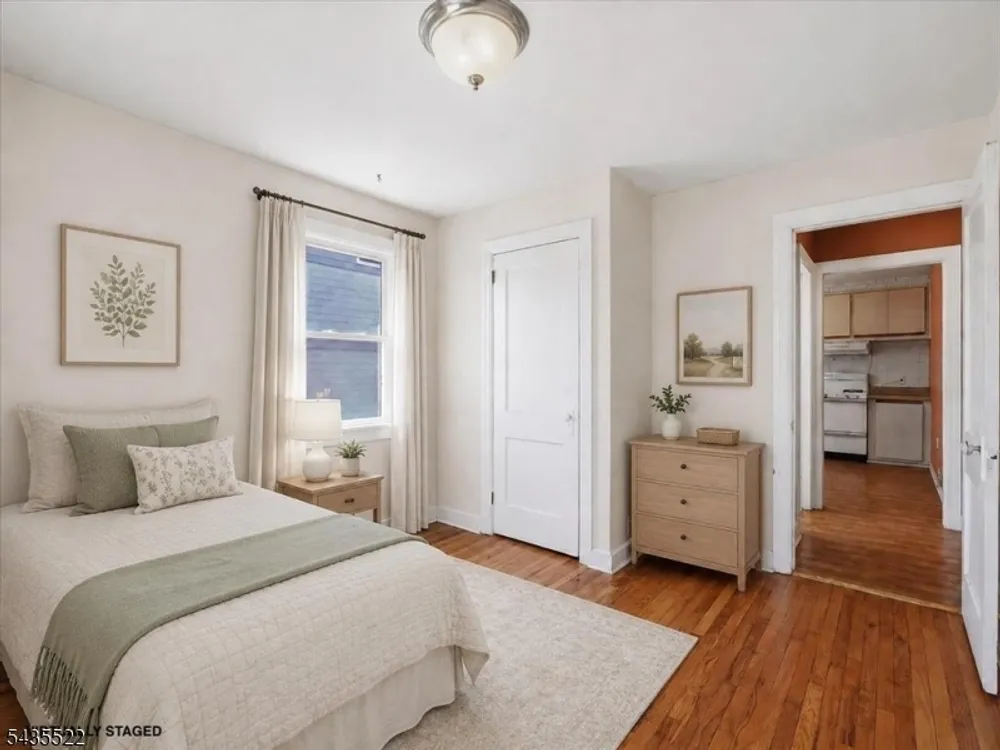 221 Ralph St, Belleville, NJ 07109