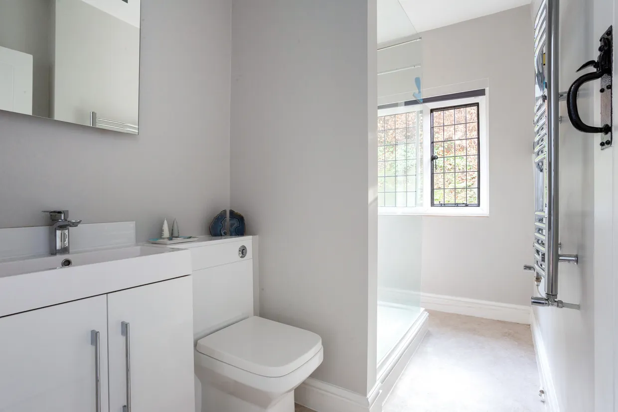 Hollycombe, Liphook, GU30 photo 6