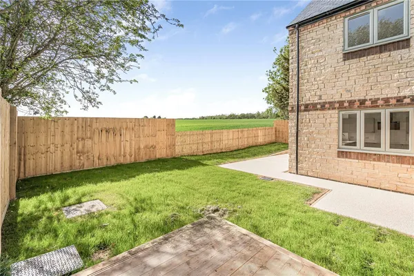 Brookside, Southwick, PE8 photo 14