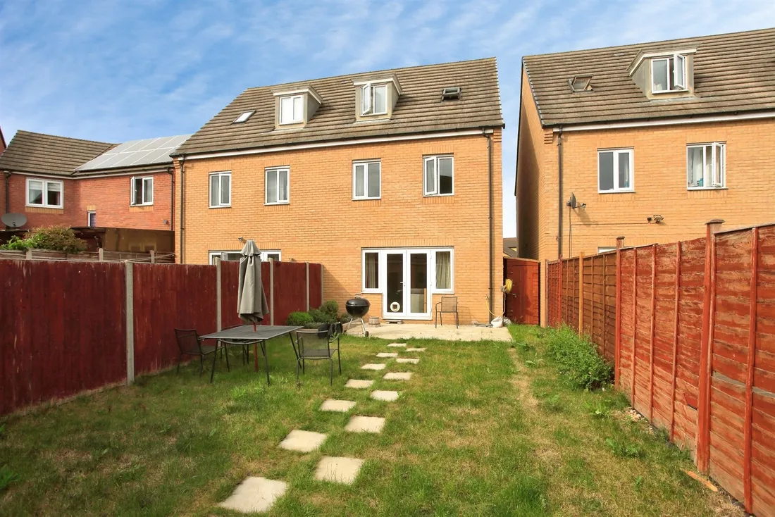 Property photo 11