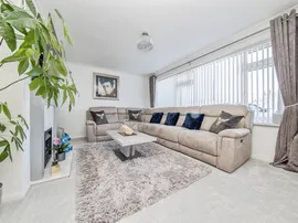Dawnbrook Close, Ipswich thumb 3